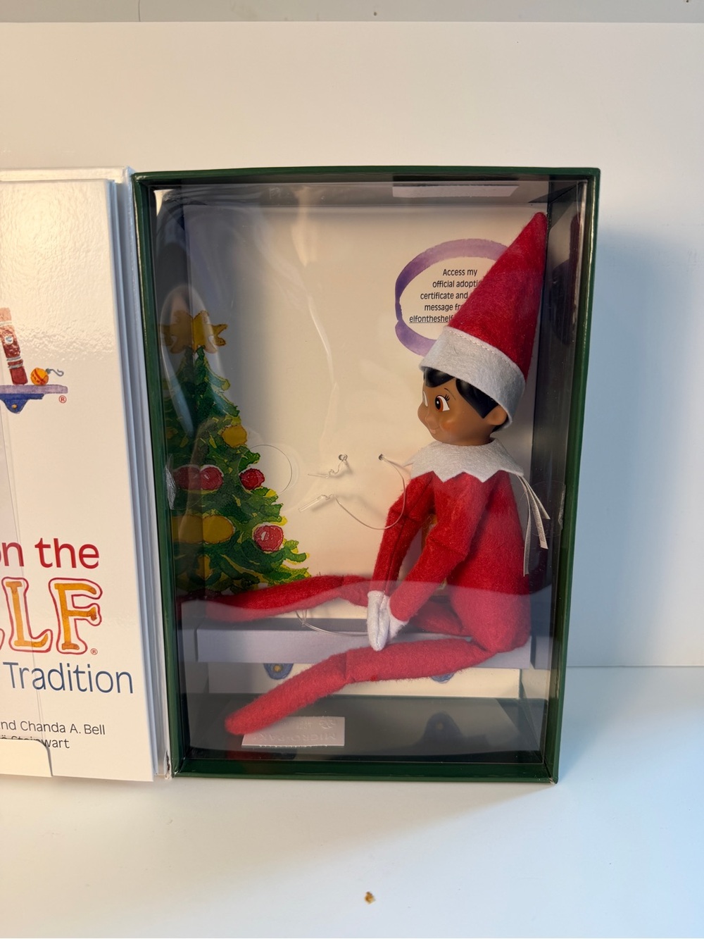 Elf on the Shelf Red Plush Scout Elf – Traditional Holiday Décor with book NWOT